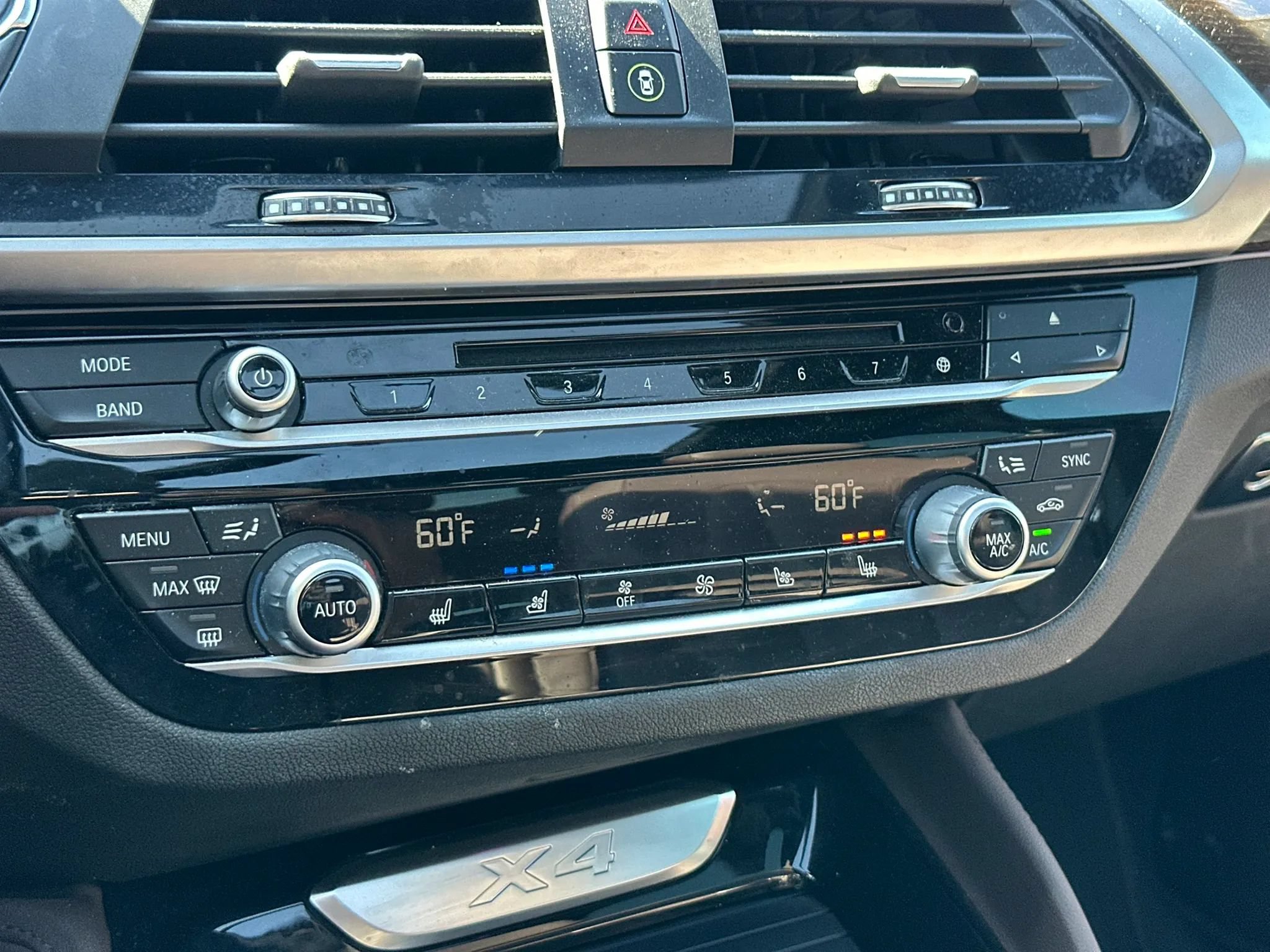 Used 2019 BMW X4 xDrive30i AWD/4WD image 41