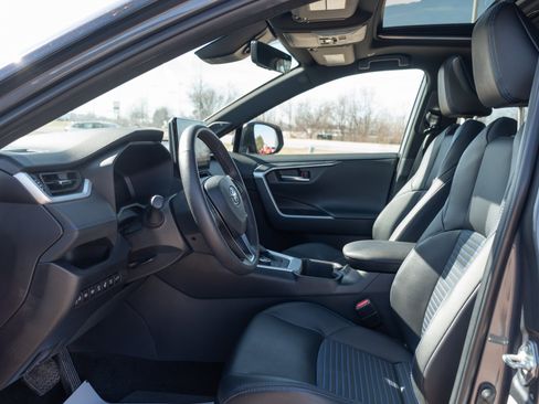 Used 2024 Toyota RAV4 XSE w/ Advanced Technology Package image 7