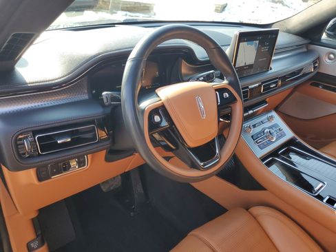 Certified 2023 Lincoln Aviator Black Label w/ Dynamic Handling Package image 13