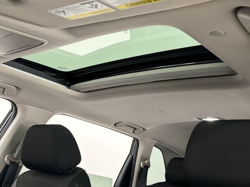 Used 2025 Honda CR-V EX image 24
