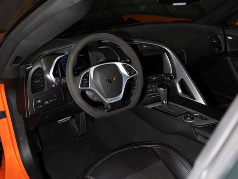 Used 2019 Chevrolet Corvette ZR1 RWD image 6