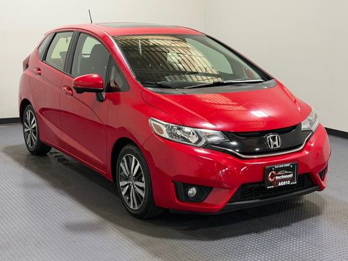 Used 2017 Honda Fit EX image 4