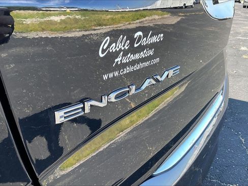 Used 2022 Buick Enclave Premium w/ Experience Buick Package FWD image 31