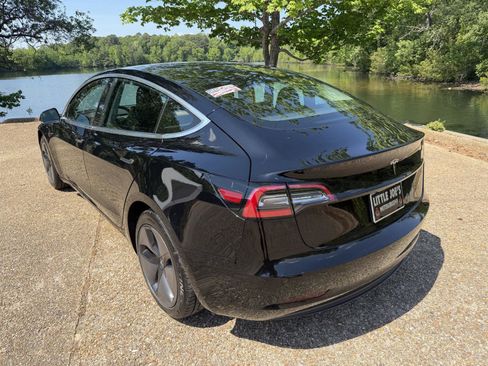 Used 2019 Tesla Model 3 Long Range RWD image 5