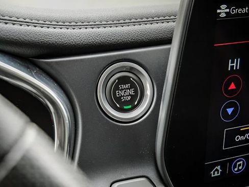 Used 2023 Chevrolet Blazer LT w/ Convenience Package FWD image 29