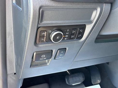 Used 2025 Ford F150 Raptor w/ Equipment Group 803A Raptor R AWD/4WD image 29