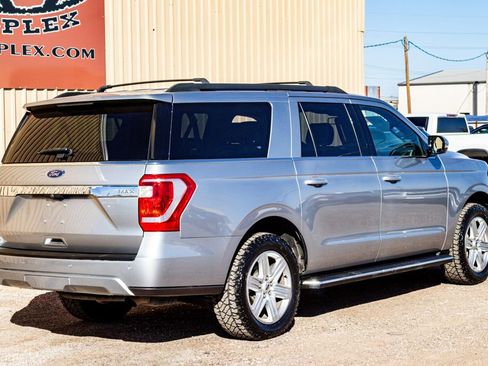 Used 2020 Ford Expedition Max XLT w/ Equipment Group 202A image 3