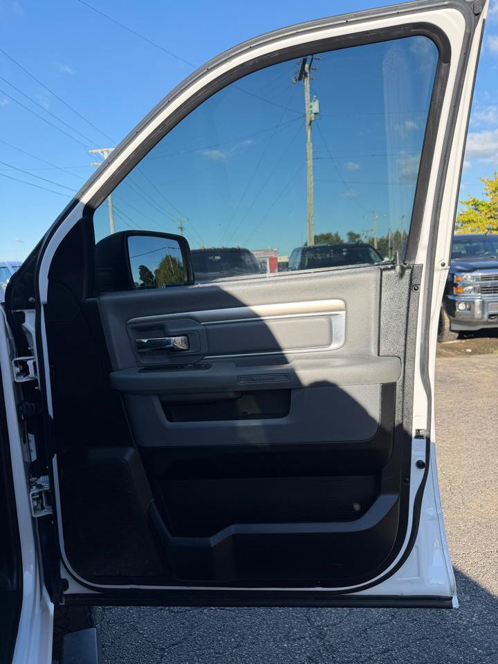 Used 2016 RAM 1500 Big Horn AWD/4WD image 14
