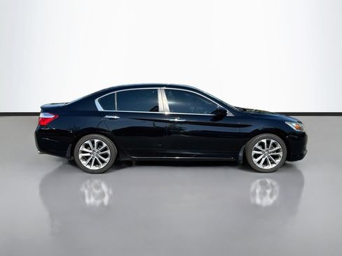 Used 2015 Honda Accord Sport image 3