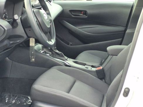 Used 2024 Toyota Corolla LE image 15