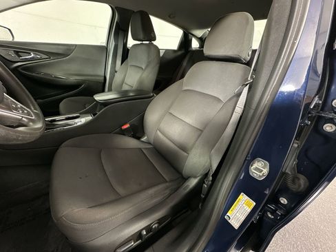 Used 2022 Chevrolet Malibu LT image 15