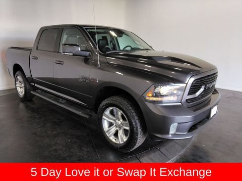 Used 2018 RAM 1500 Sport image 3