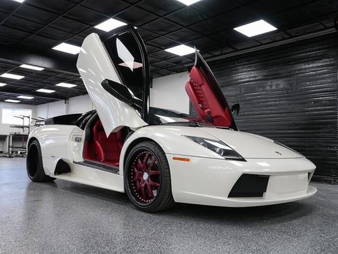 Used 2006 Lamborghini Murcielago Coupe image 15