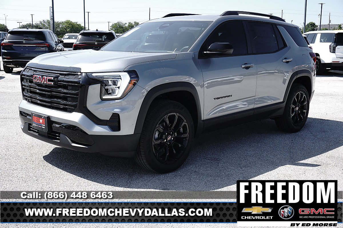 New 2027 GMC Terrain Elevation w/ Elevation Premium Package FWD image 3