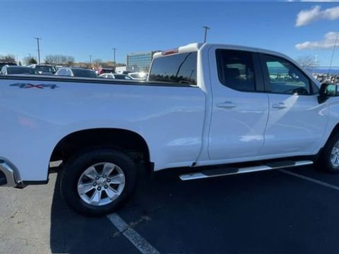 Used 2019 Chevrolet Silverado 1500 LT w/ Bed Protection Package image 2