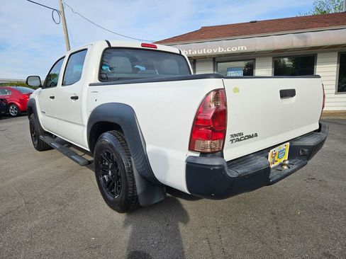 Used 2014 Toyota Tacoma 2WD Double Cab image 7