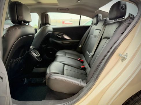 Used 2014 Buick LaCrosse Premium w/ Driver Confidence Package FWD image 15