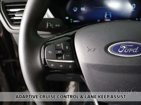 Used 2024 Ford Escape Platinum AWD/4WD image 4