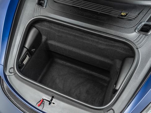 Used 2023 Porsche 718 Cayman GT4 RS RWD image 18