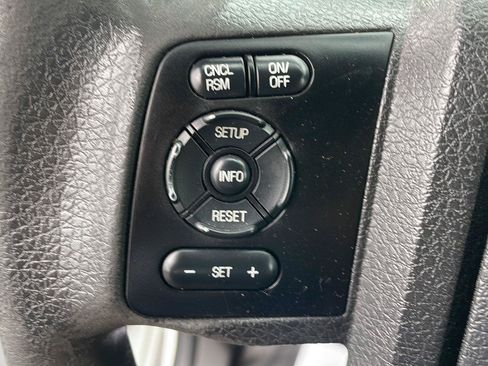 Used 2011 Ford F550 4x4 Crew Cab Super Duty w/ Payload Upgrade Pkg image 15