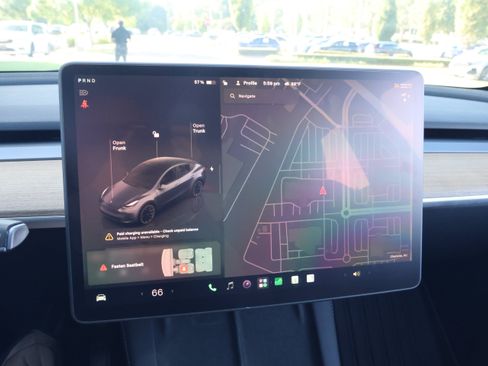 Used 2023 Tesla Model Y AWD image 20
