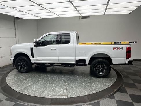 Used 2023 Ford F350 Lariat w/ Sport Appearance Package AWD/4WD image 7