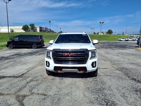 Used 2023 GMC Yukon AT4 w/ AT4 Premium Plus Package AWD/4WD image 55