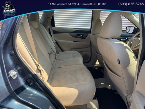 Used 2015 Nissan Rogue S image 16