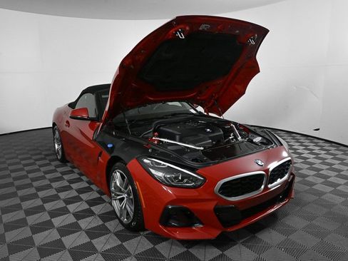 Used 2024 BMW Z4 sDrive30i image 28