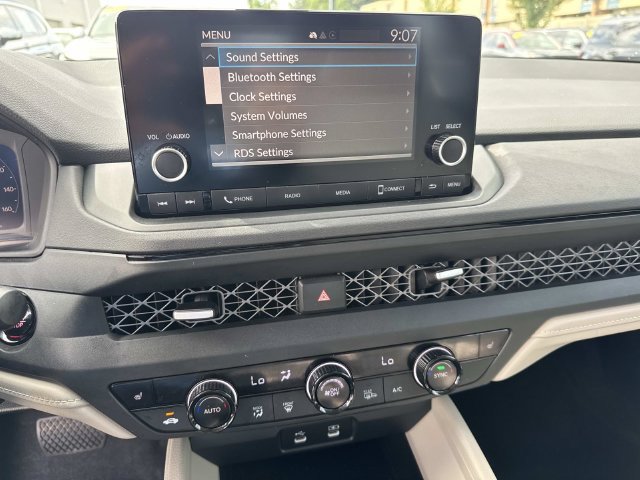 Used 2023 Honda Accord EX image 25