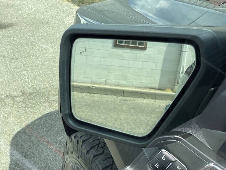 Used 2025 Ford F150 Raptor AWD/4WD image 15