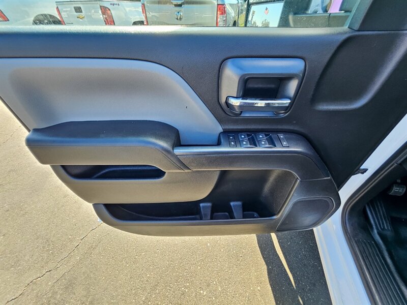 Used 2017 Chevrolet Silverado 2500 W/T AWD/4WD image 20