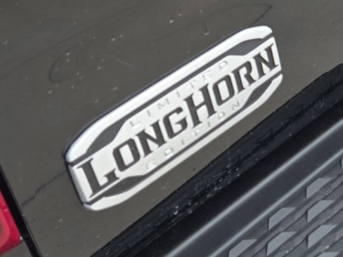 New 2026 RAM 2500 Limited AWD/4WD image 10