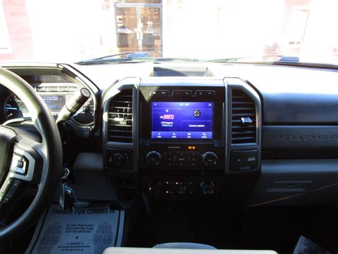 Used 2021 Ford F250 XL w/ STX Appearance Package image 8