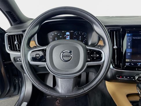 Used 2017 Volvo S90 T6 Inscription w/ Vision Package AWD/4WD image 12