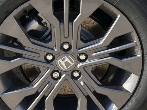 New 2026 Honda Odyssey Touring image 5