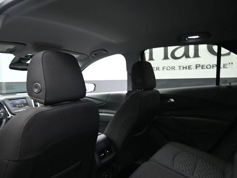 Used 2021 Chevrolet Equinox LT image 24