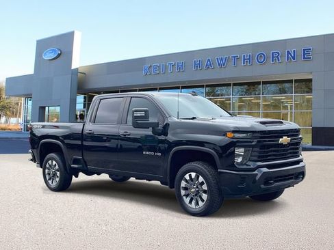Used 2024 Chevrolet Silverado 2500 Custom w/ Custom Value Package AWD/4WD image 1