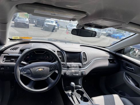 Used 2019 Chevrolet Impala LS FWD image 10