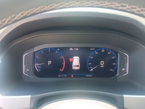 Used 2021 Volkswagen Atlas SEL FWD image 2