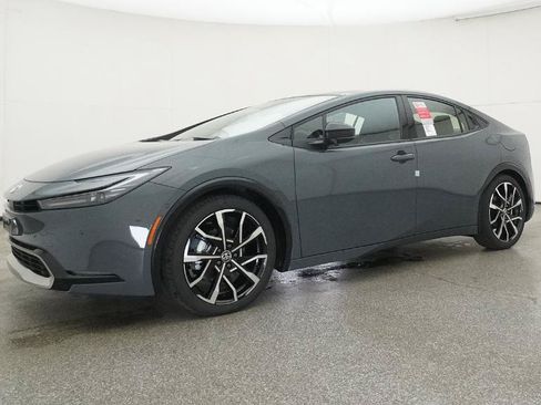 New 2026 Toyota Prius Plug-In Hybrid FWD image 43