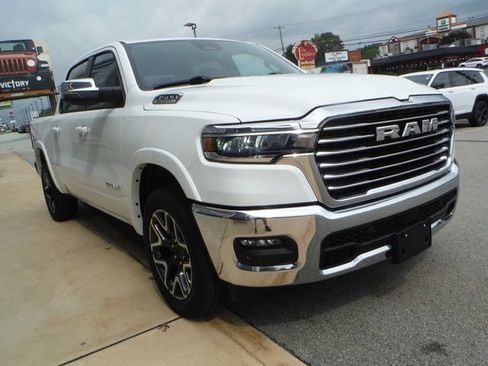 Used 2026 RAM 1500 Laramie AWD/4WD image 8