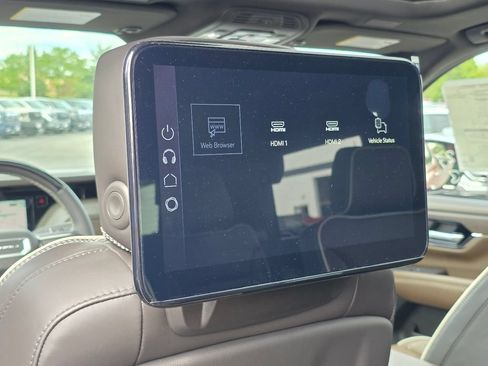 New 2026 GMC Yukon Denali Ultimate AWD/4WD image 23