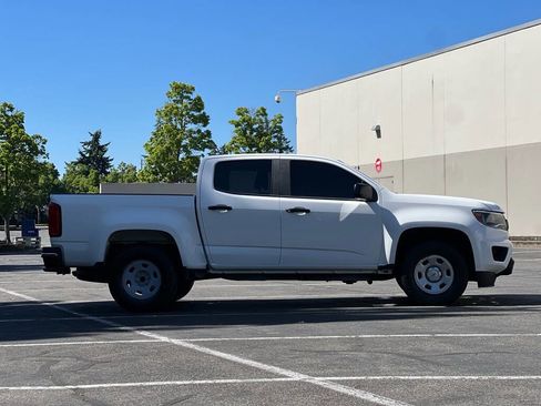 Used 2018 Chevrolet Colorado W/T image 6