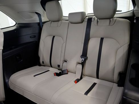 Used 2024 MAZDA CX-90 Plug-In Hybrid w/ Preferred image 29