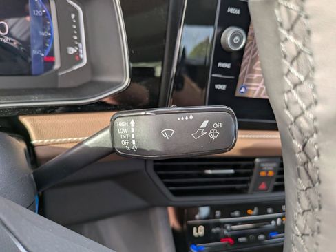 New 2026 Volkswagen Jetta SEL FWD image 29