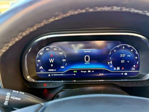 Certified 2024 Chevrolet Tahoe Z71 w/ Luxury Package image 26