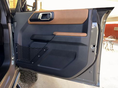 Used 2025 Ford Bronco Outer Banks image 24