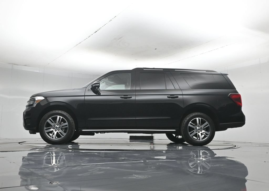 Used 2022 Ford Expedition Max Limited AWD/4WD image 8