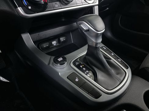 Used 2021 Kia Seltos S image 17